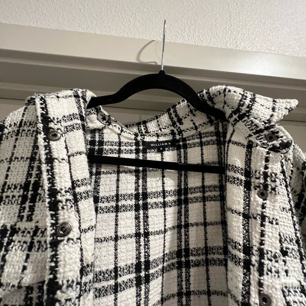 Shacket - Picture 2 of 3